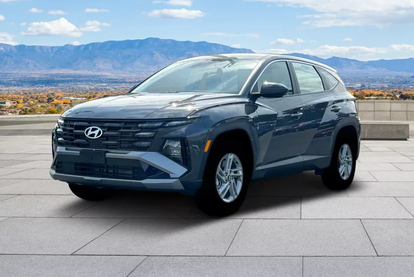 2026 Hyundai Tucson SE photo 1