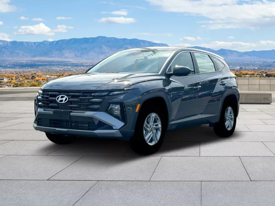 2026 Hyundai Tucson SE photo 1