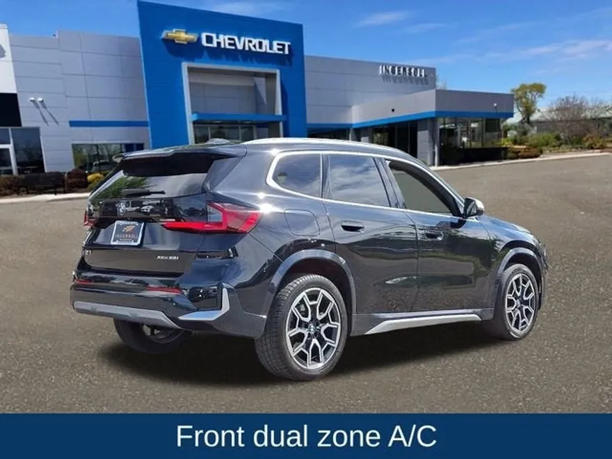 2023 Bmw X1 XDrive28i photo 1