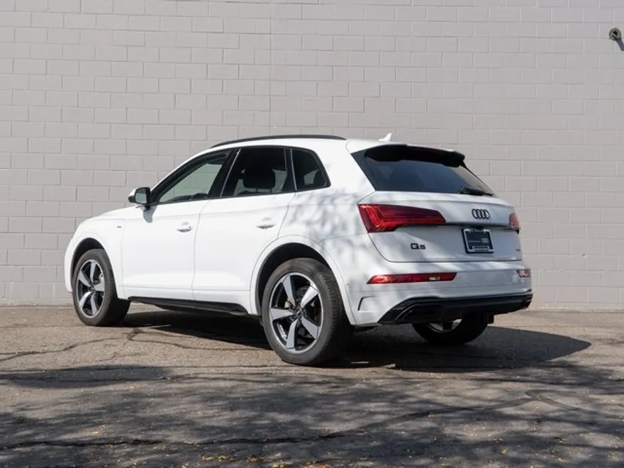 2023 Audi Q5 45 S line Prestige Premium photo 1