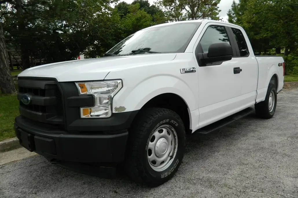 2017 Ford F-150 XL photo 1