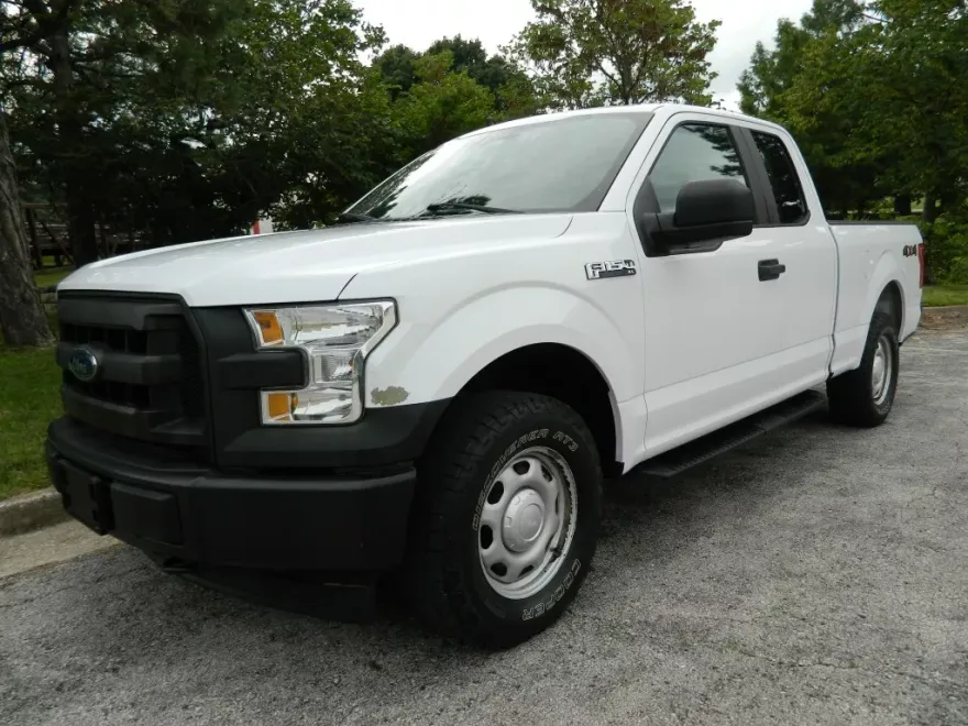 2017 Ford F-150 XL photo 1