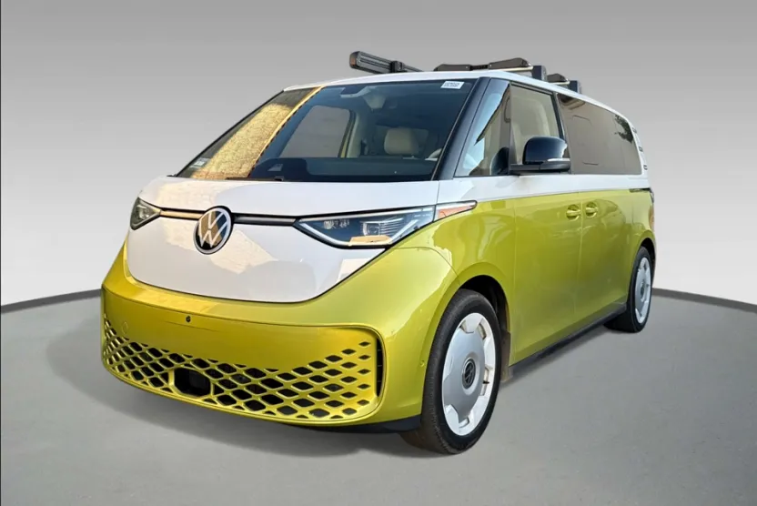 2025 Volkswagen ID. Buzz photo 1