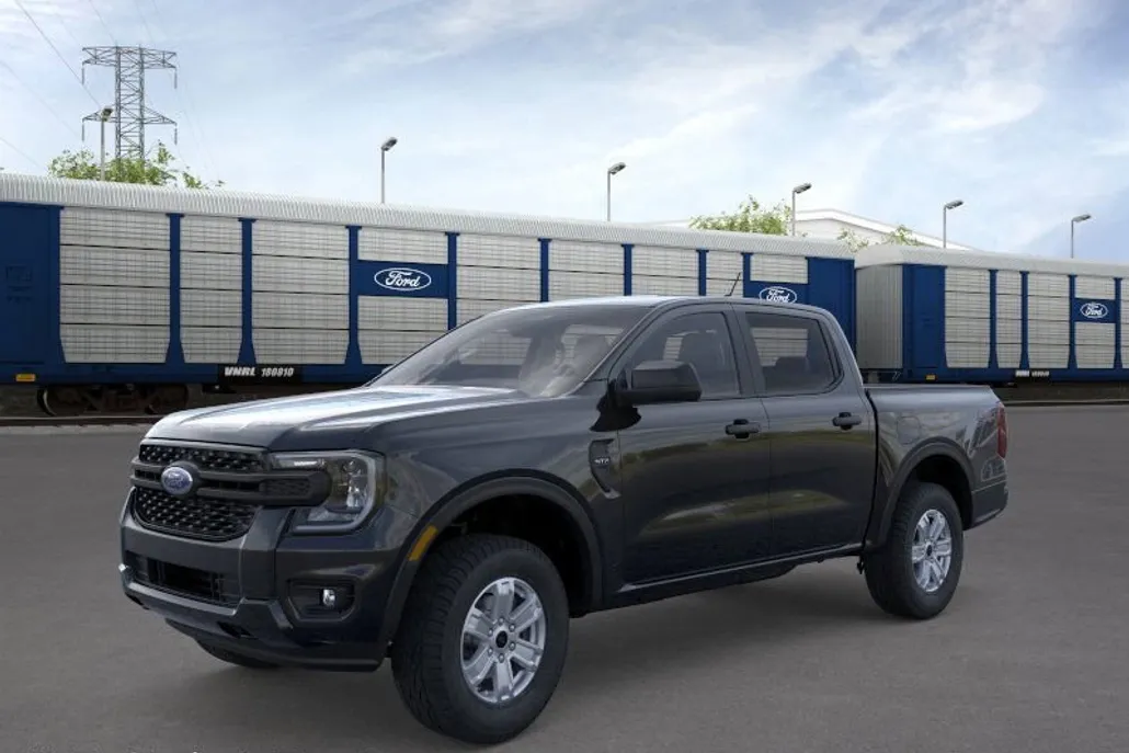 2025 Ford Ranger XL photo 1