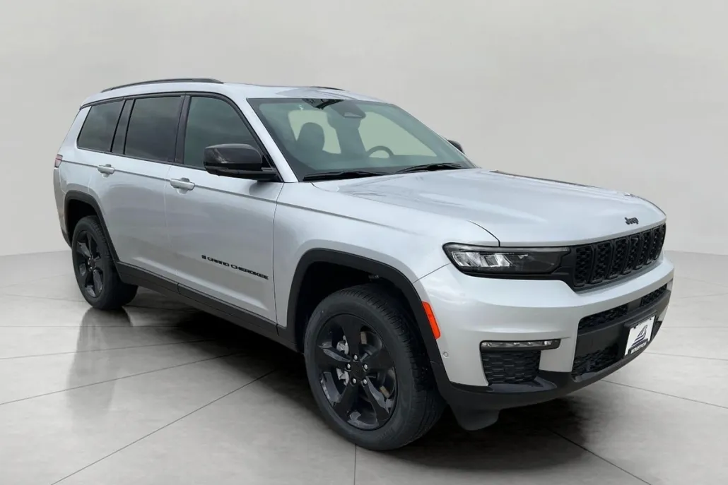 2025 Jeep Grand Cherokee Limited photo 1