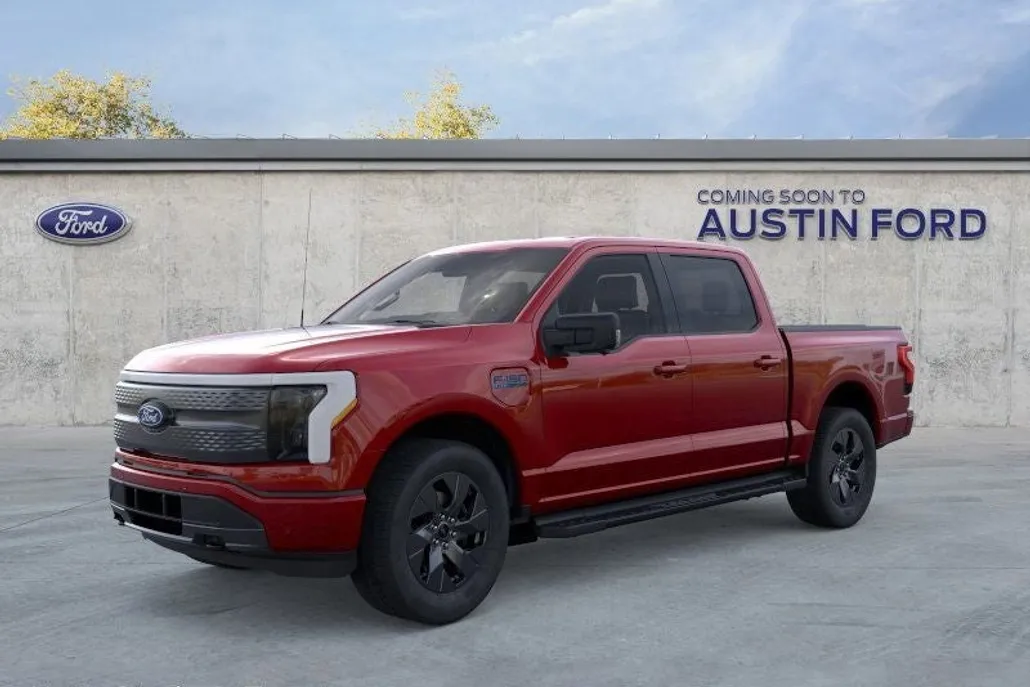 2025 Ford F-150 Lightning photo 1