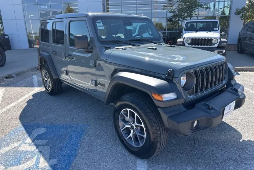 2024 Jeep Wrangler Sport S photo 1