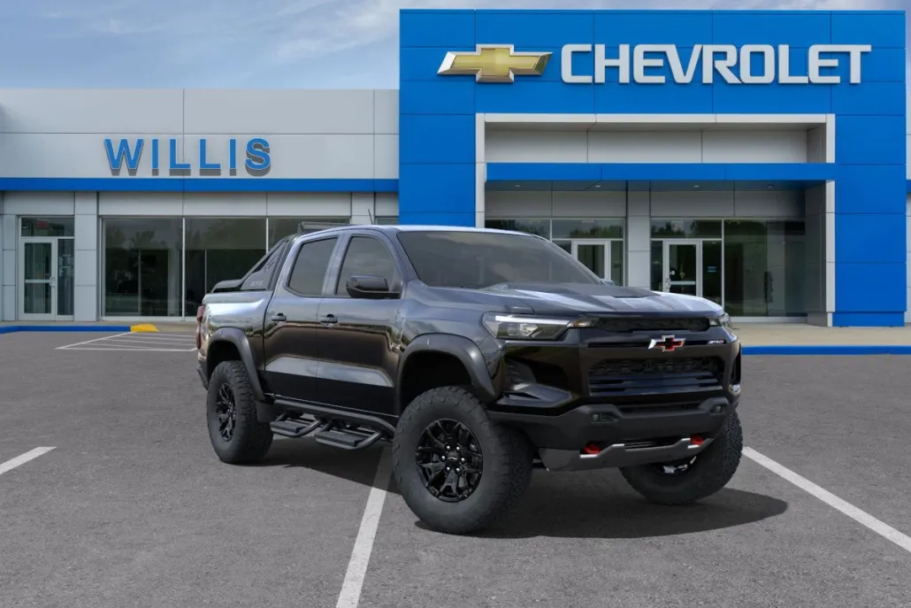 2025 Chevrolet Colorado ZR2 photo 1