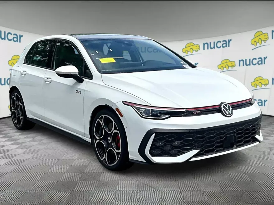 2025 Volkswagen Golf GTI Autobahn photo 1