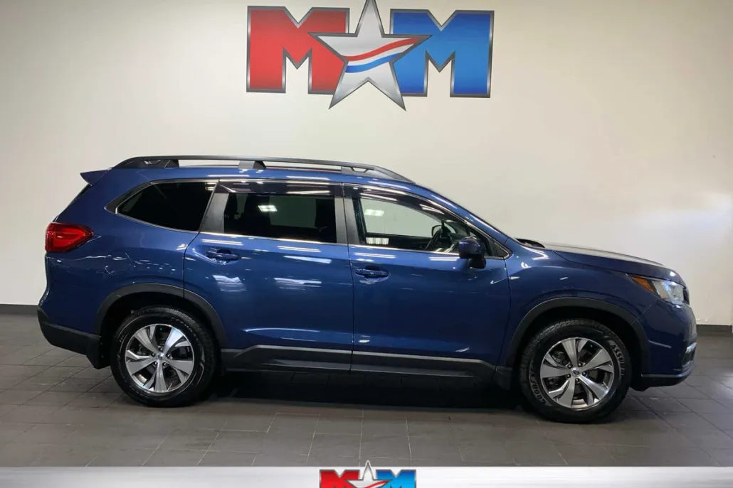 2022 Subaru Ascent Premium photo 1