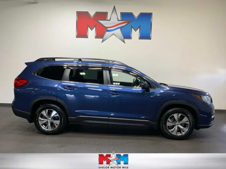 2022 Subaru Ascent Premium photo 1