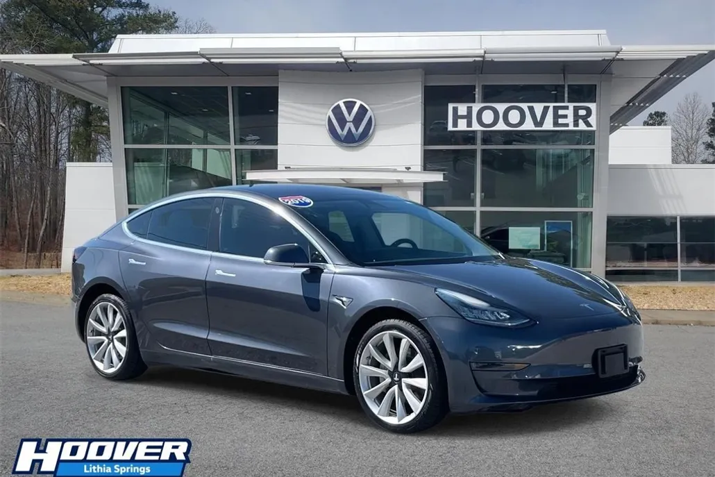 2019 Tesla Model 3 Long Range photo 1