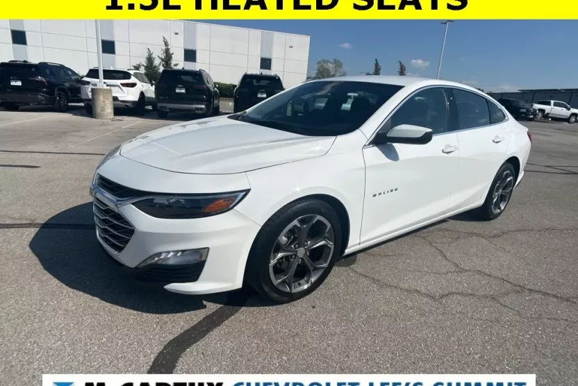 2024 Chevrolet Malibu 1LT photo 1