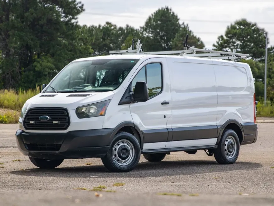 2015 Ford Transit Cargo photo 1