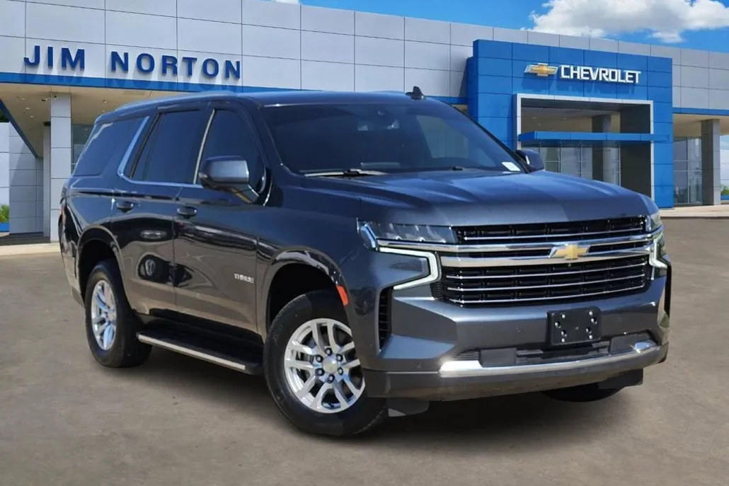 2021 Chevrolet Tahoe LT photo 1
