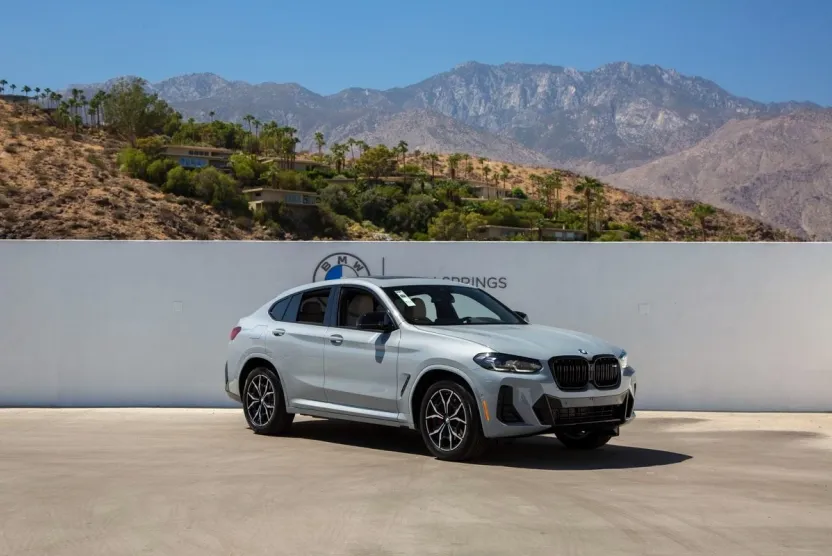 2025 Bmw X4 M40i photo 1