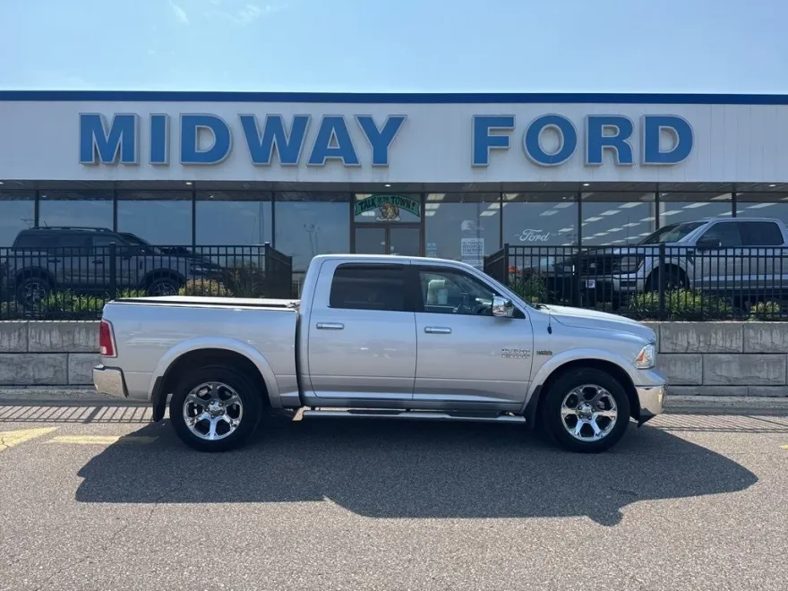2018 Ram 1500 Laramie photo 1