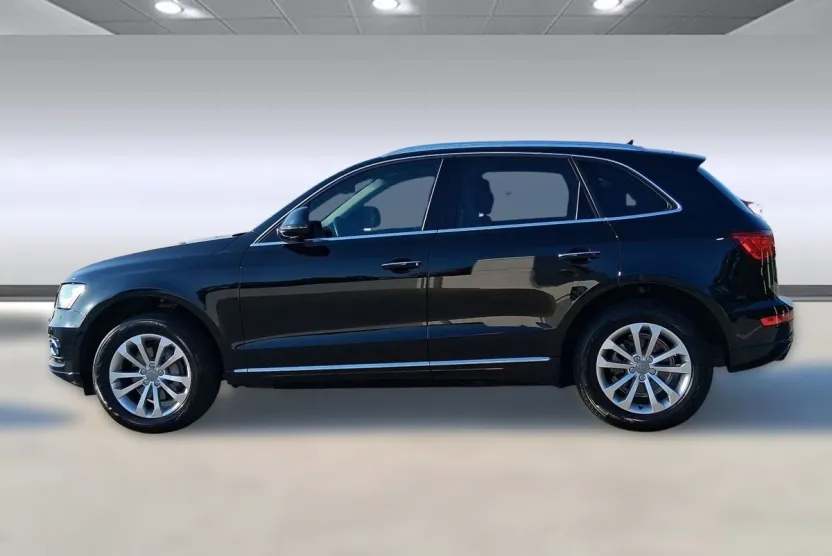 2016 Audi Q5 2.0T Premium photo 1