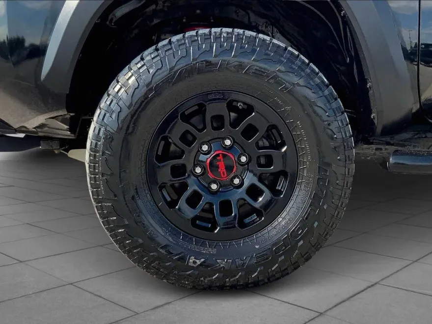 2019 Toyota Tacoma TRD Pro photo 10