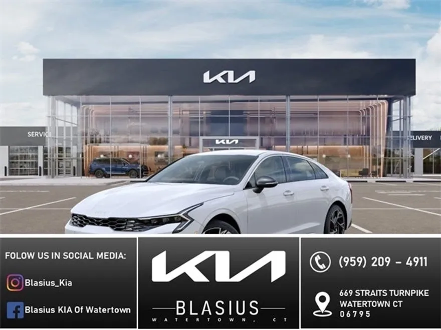 2026 Kia K5 GT-Line photo 1