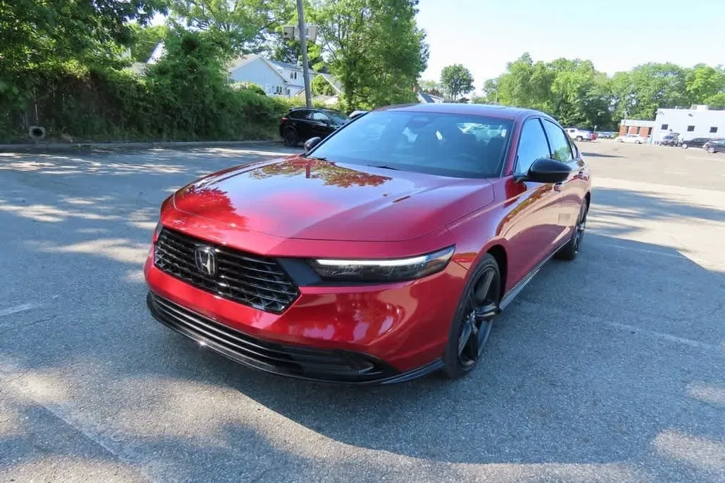 2025 Honda Accord Sport-L photo 1