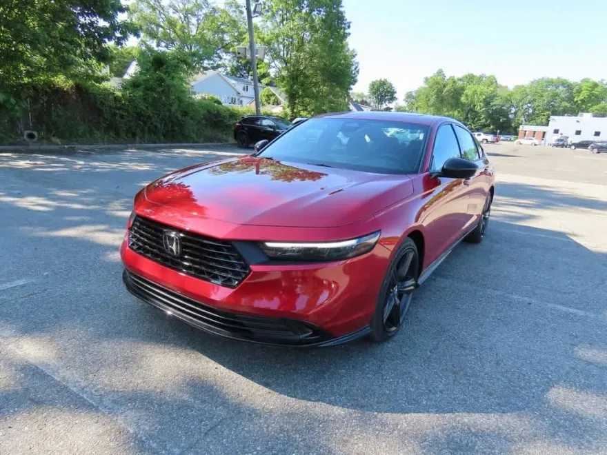 2025 Honda Accord Sport-L photo 1