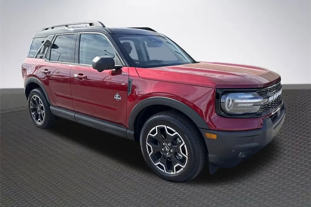 2025 Ford Bronco Sport Outer Banks photo 1