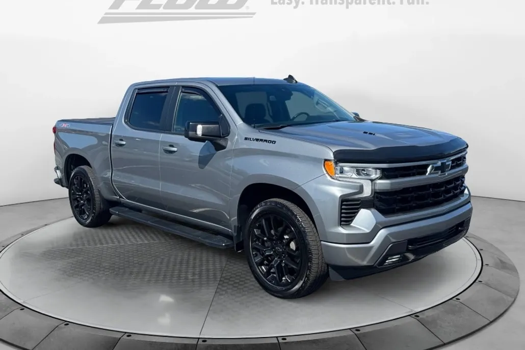 2023 Chevrolet Silverado 1500 RST photo 1