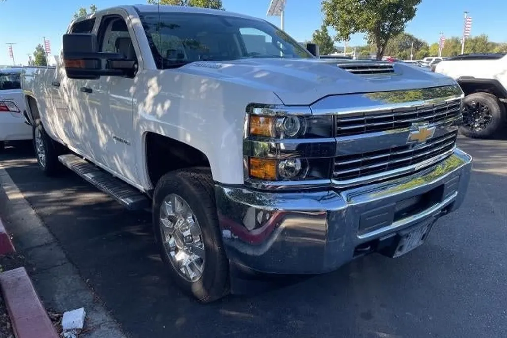 2018 Chevrolet Silverado 2500HD Work Truck photo 1