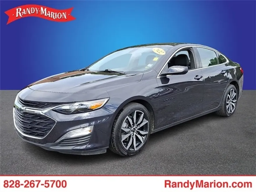 2022 Chevrolet Malibu RS photo 1