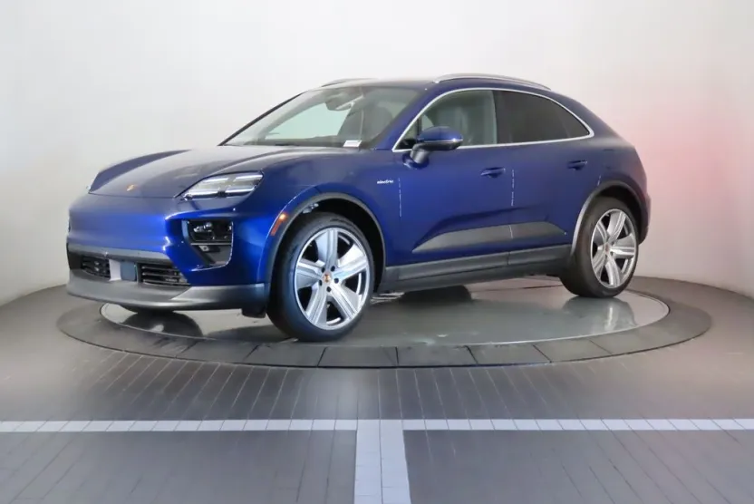 2024 Porsche Macan 4 Electric Base photo 1