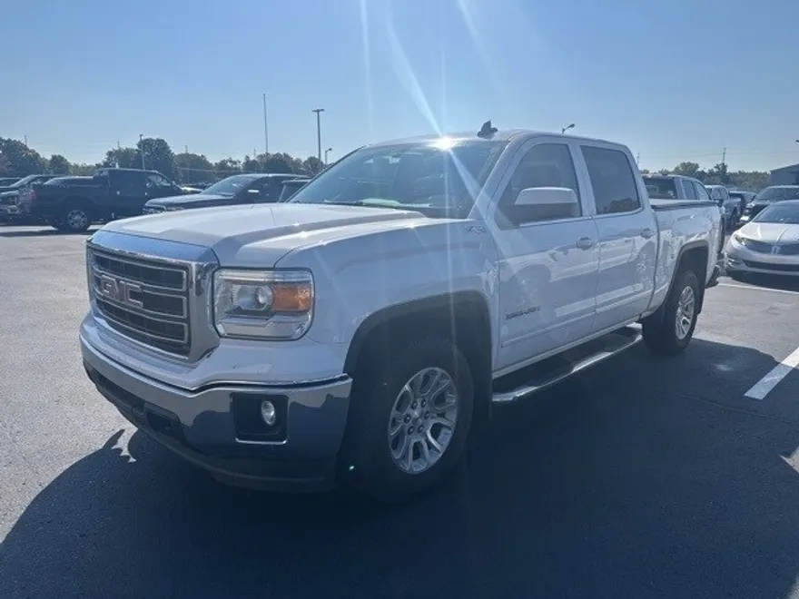2015 Gmc Sierra 1500 SLE photo 1