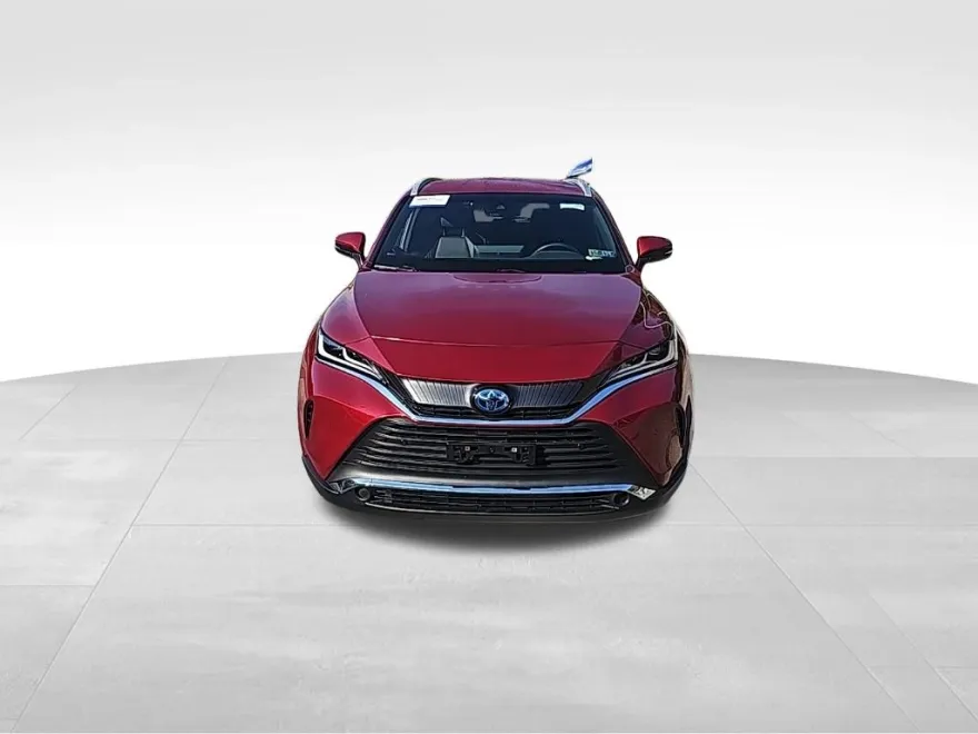2021 Toyota Venza XLE photo 1