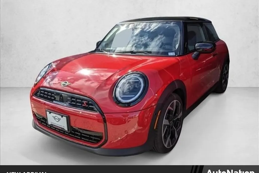 2025 Mini Cooper 2 Door Hardtop S photo 1