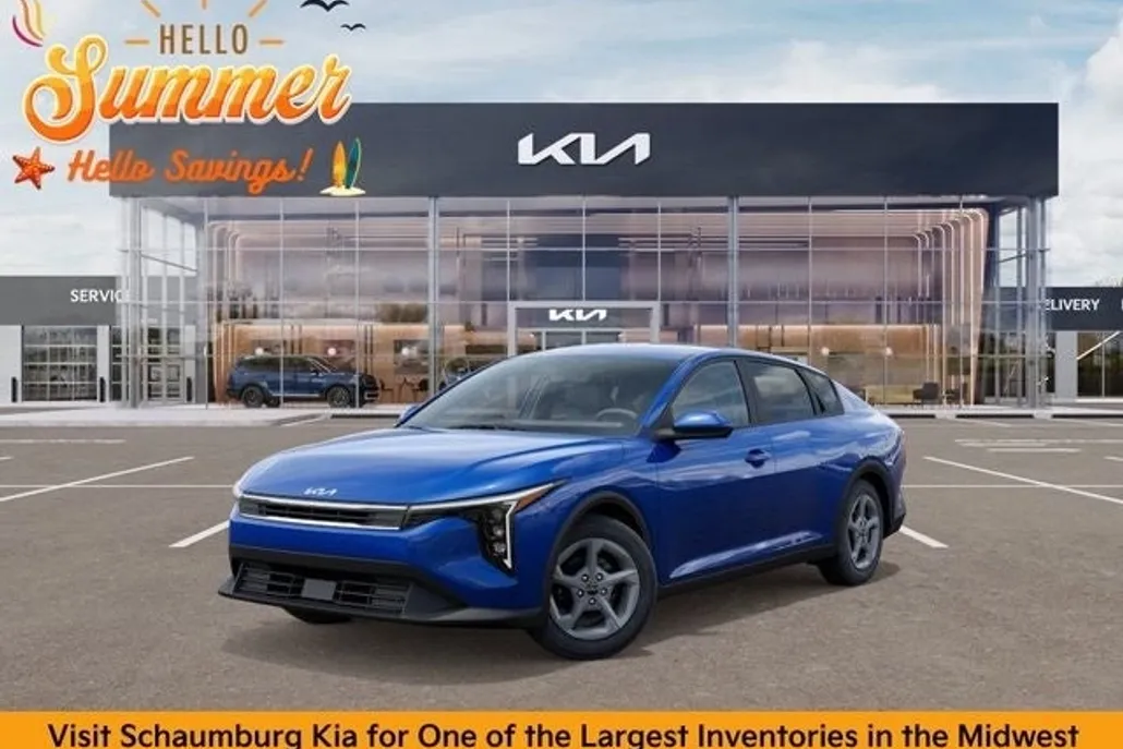 2025 Kia K4 LXS photo 1