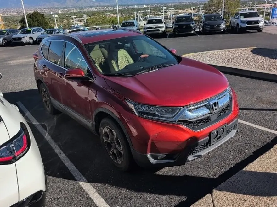 2018 Honda CR-V Touring photo 1