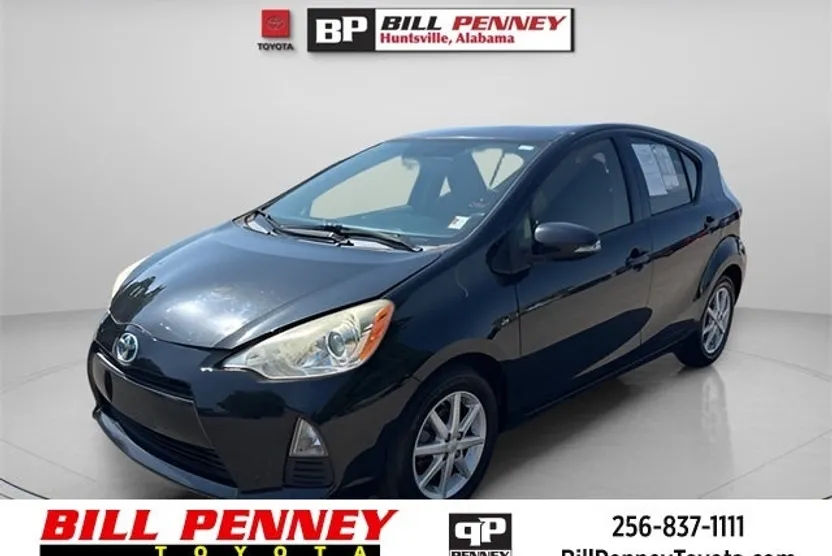 2014 Toyota Prius C Two photo 1