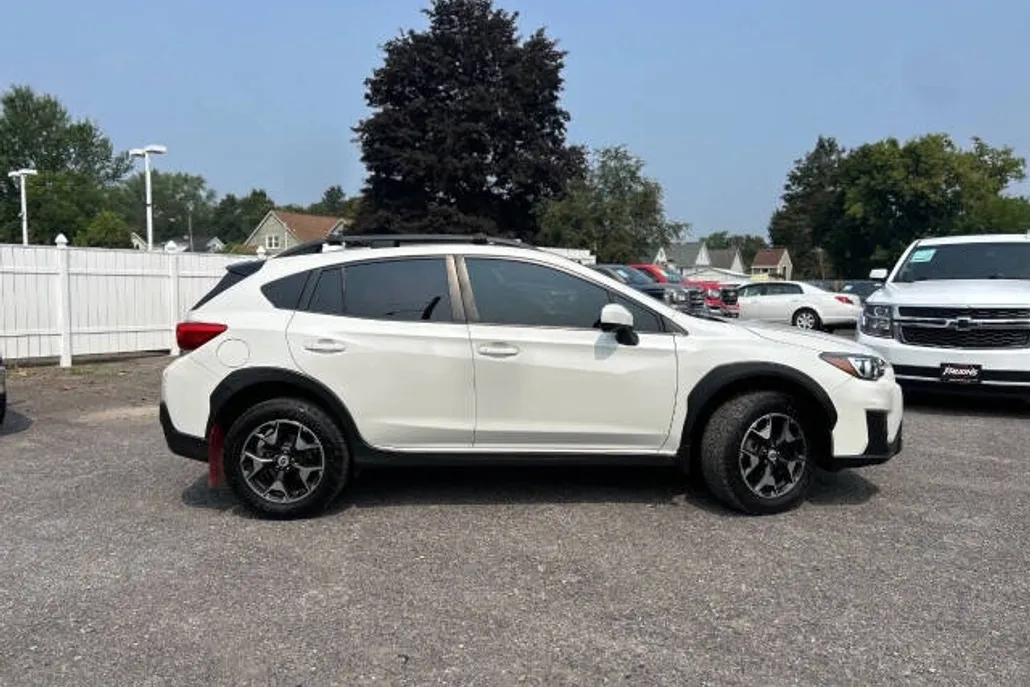 2018 Subaru Crosstrek 2.0i Premium photo 1
