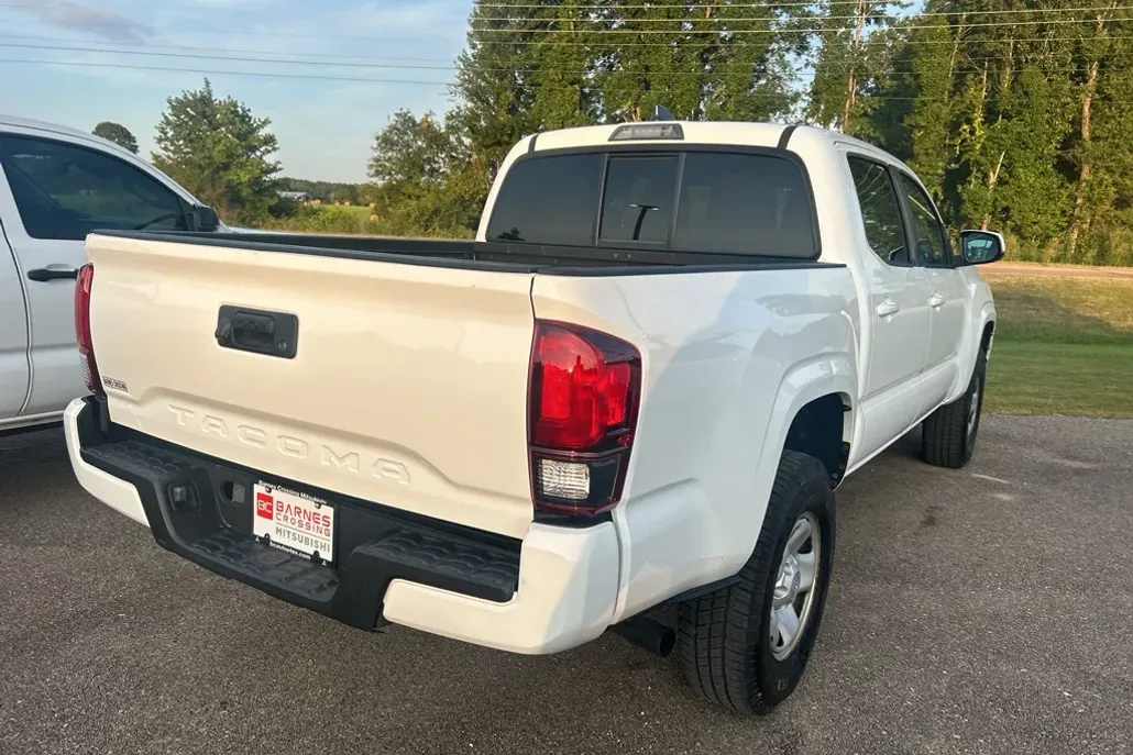2021 Toyota Tacoma SR photo 1