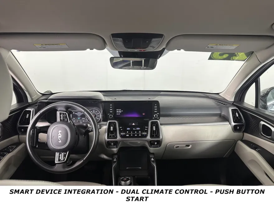 2023 Kia Sorento Hybrid EX photo 1