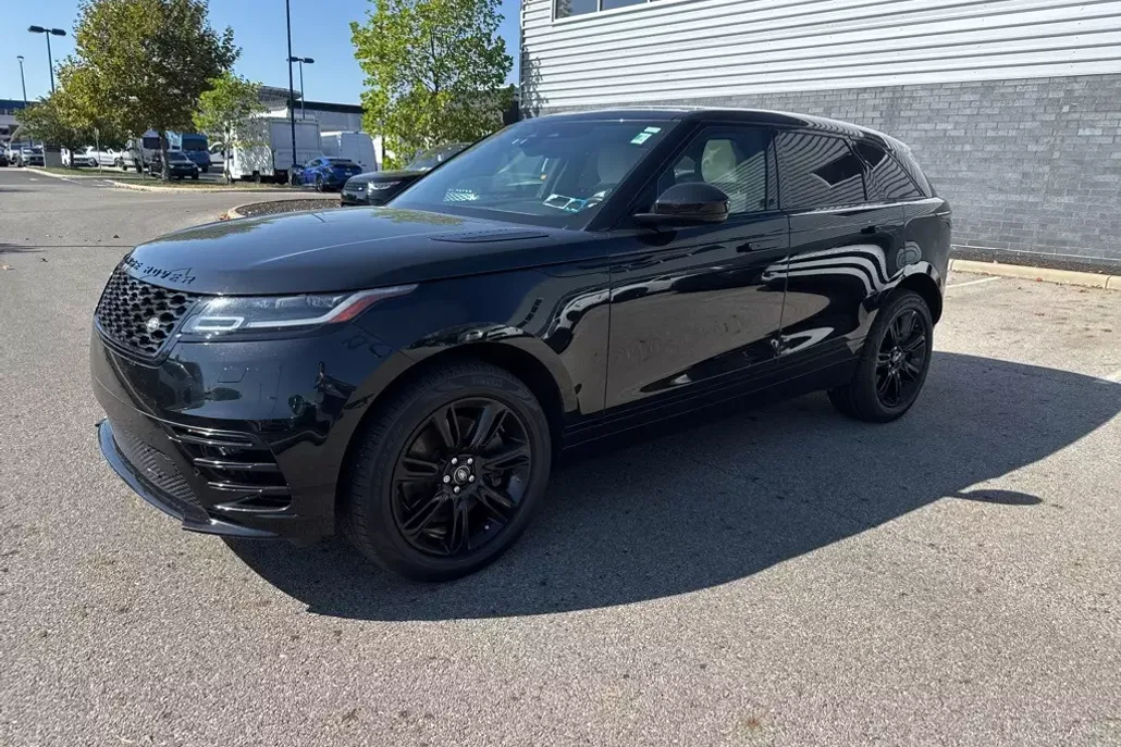 2023 Land Rover Range Rover Velar R-Dynamic S photo 1
