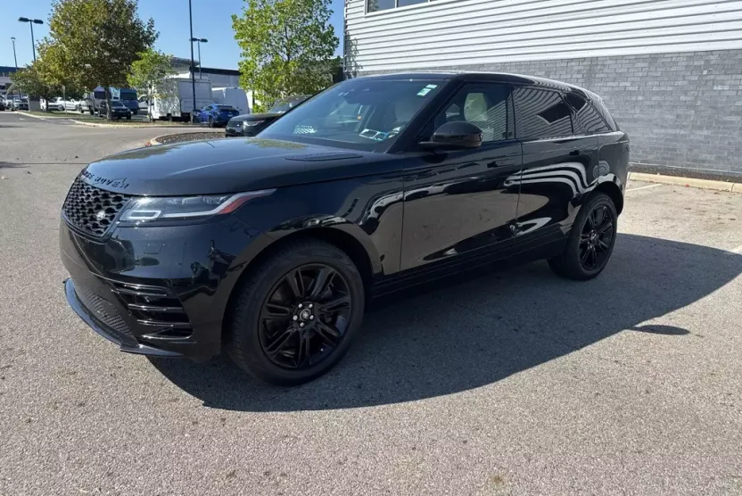 2023 Land Rover Range Rover Velar R-Dynamic S photo 1