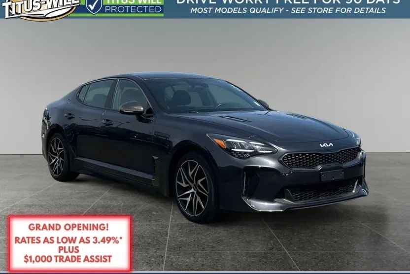2023 Kia Stinger GT-Line photo 1