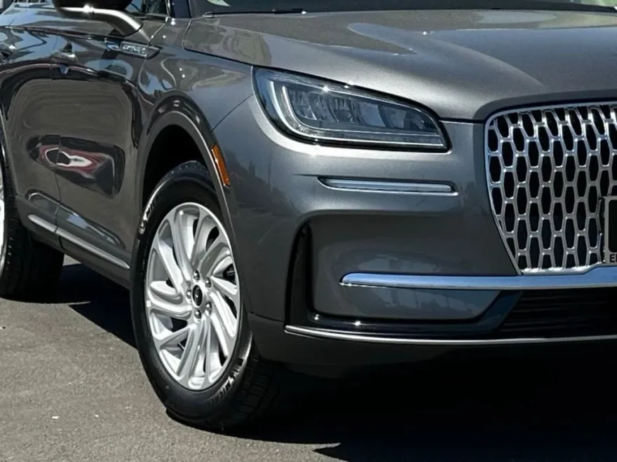 2025 Lincoln Corsair Premiere photo 1