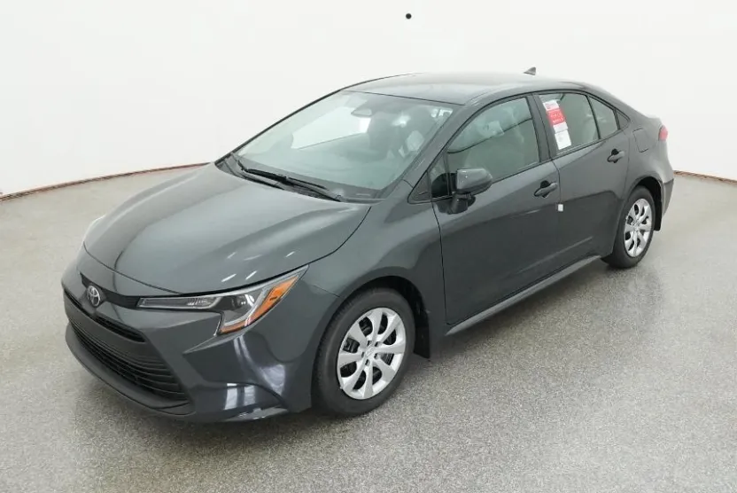 2026 Toyota Corolla LE photo 1