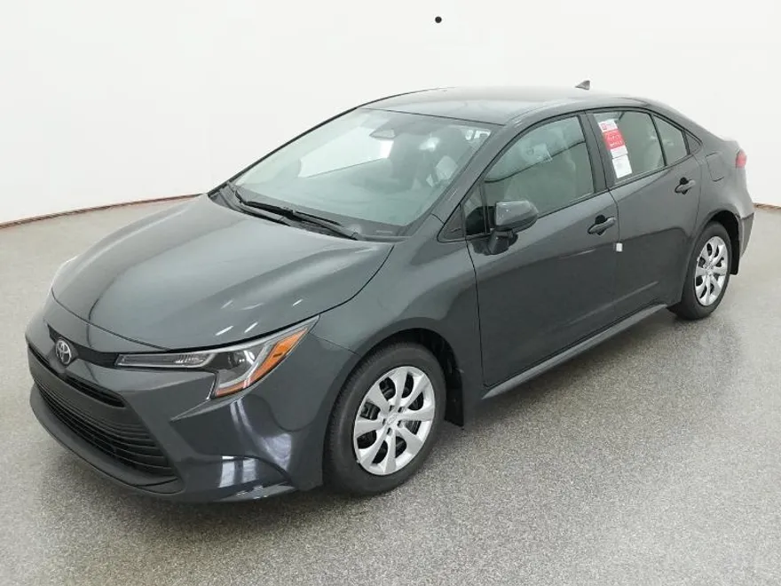 2026 Toyota Corolla LE photo 1