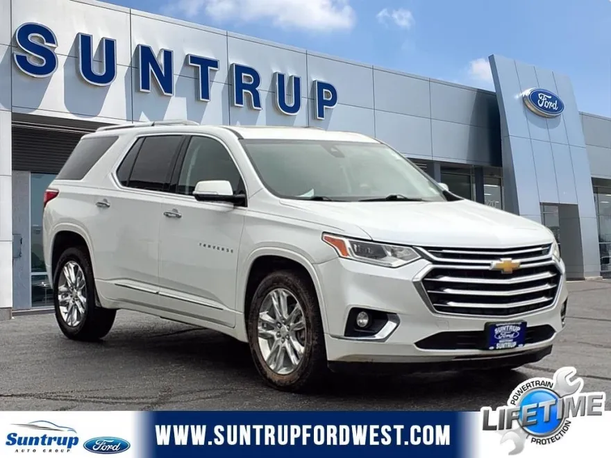 2019 Chevrolet Traverse High Country photo 1