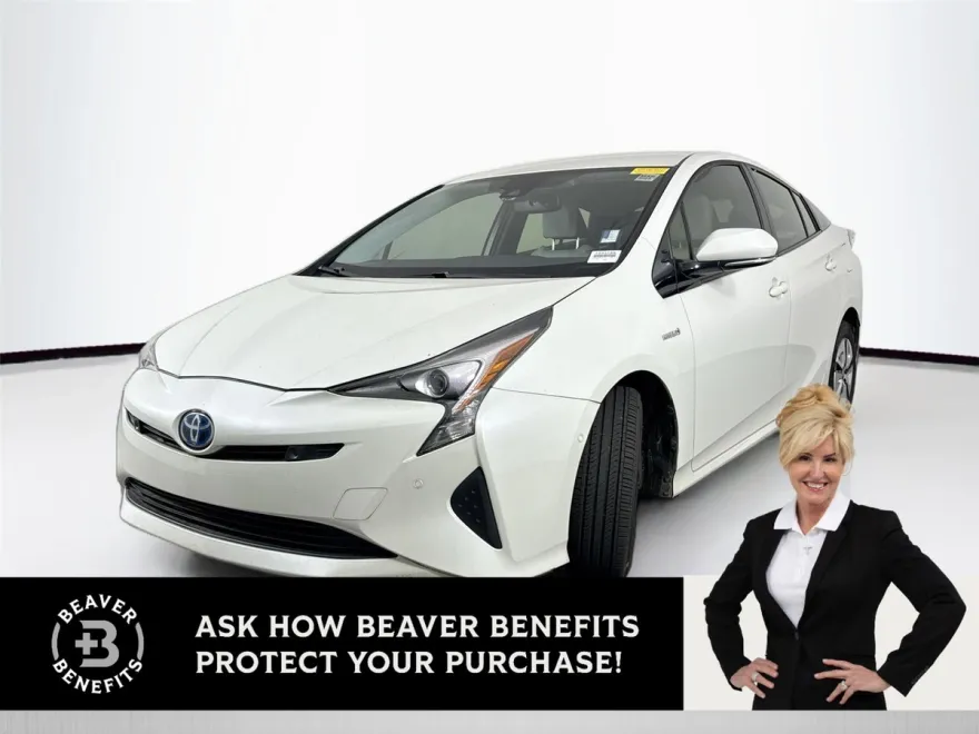 2017 Toyota Prius Four Touring photo 1