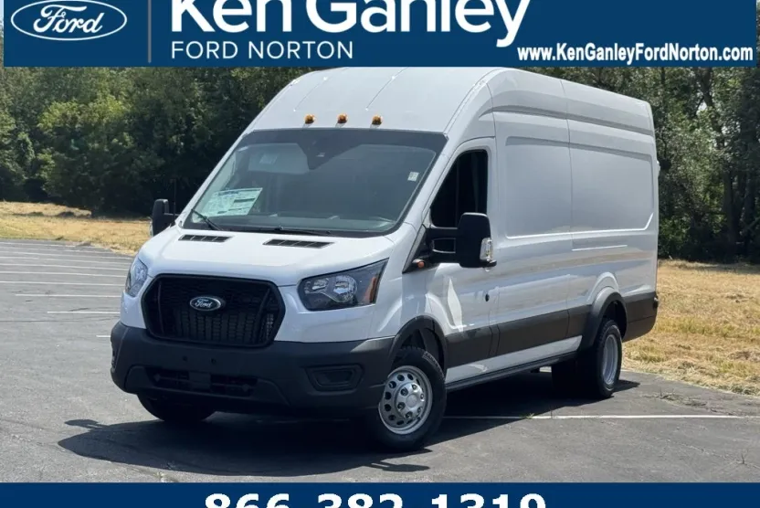 2025 Ford Transit photo 1