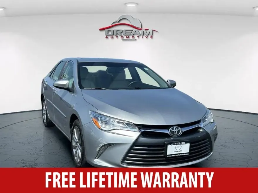 2017 Toyota Camry XLE V6 photo 1